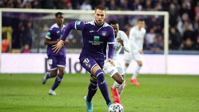 提前卡位 提前卡位