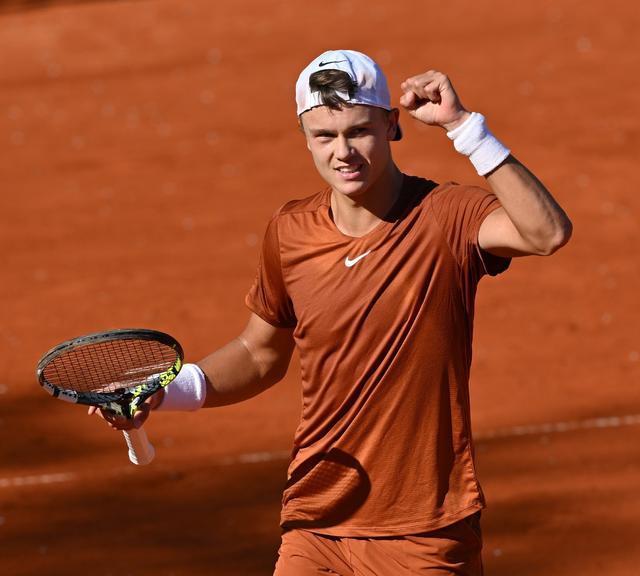 体育文化发 体育文化发