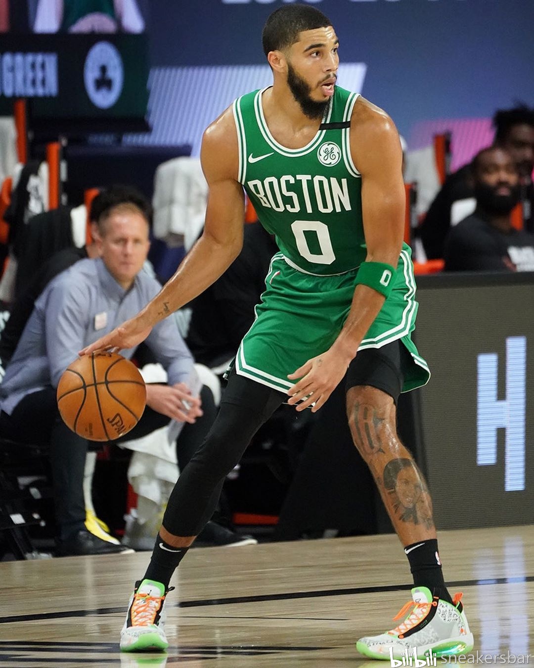 巨大的鼓励 巨大的鼓励